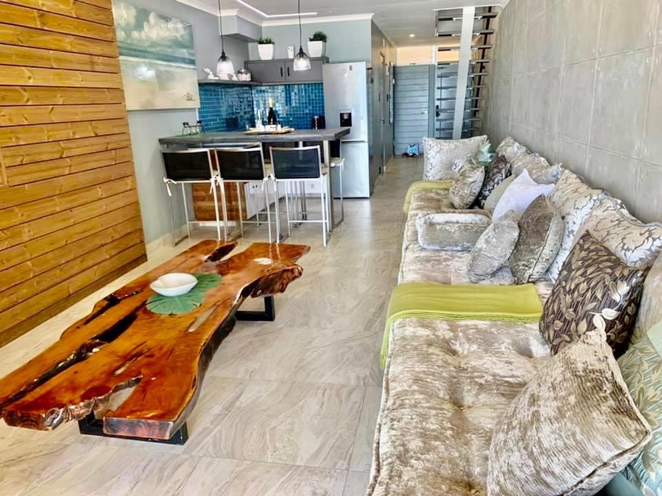 Sea Front Designer Apartment Ballito Eksteriør bilde
